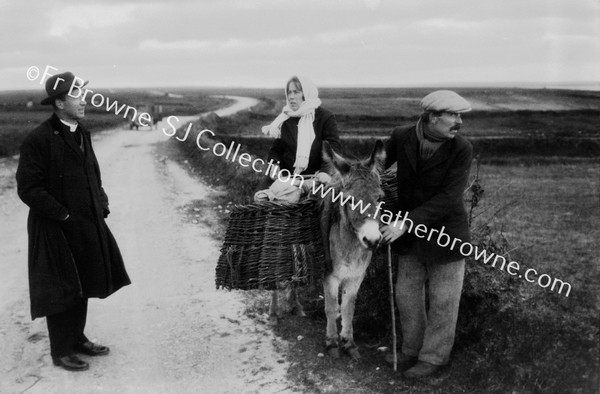 A WAYSIDE CHAT NEAR BELMULLET(CANON O'BOYLE)